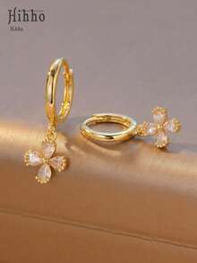 Hihho 1 par de pendientes de aro con trébol de cuatro hojas de circonita, pendientes colgantes florales delicados y versátiles adecuados para uso diario, citas, trabajo, fiestas y otras ocasiones - trébol de cuatro hojas - Ver 4