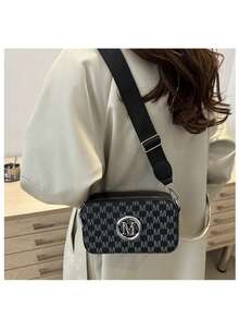 2025 New Fashion Classic Versatile Solid Color PU Waterproof Material Rhombus Design Retro Chic Metal Animal Logo Decor Square Shoulder Bag Crossbody Bag Letter Pattern Decor Design Suitable For Shopping Women Animal Print Tote Bag - 黑色 - 查看 10