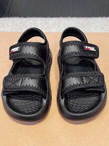 1双新款婴儿夏季幼儿凉鞋，男童柔软防滑魔术贴透气儿童凉鞋，时尚百搭经典设计 - 黑色 - 查看 3