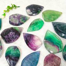 1pc Rainbow Fluorite Teardrop – Vibrant In Light And Perfect For Home Decor – Makes A Perfect Gift For Friends And Family And An Ideal Crystal Collectible. Its Bright Colors Make It A Suitable Desktop Ornament - Multicolor - View 7