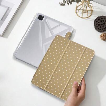 Ốp lưng acrylic trong suốt có chân đế gập ba, tương thích với iPad thế hệ thứ 10/11/10.2/10.5/Air4/Air5/10.9/Pro 11/Air 11 inch (M2)-2024/Pro 11 inch (M4)-2024/ Air 11 inch (M3) 2025/ (A16) 11 inch thế hệ thứ 11 2025 Mini6/Mini7/Air1/Air2/9.7, tích hợp khe cắm bút cảm ứng, vỏ acrylic trong suốt cao cấp chống cong vênh, chống trầy xước, chống rơi vỡ, chân đế gập ba có thể điều chỉnh, từ tính/tự động bật/tắt màn hình, ốp bảo vệ máy tính bảng tối giản/vui nhộn/thường ngày/tươi mới/dễ thương, không bao gồm bút, một số mẫu có khung viền ống kính.