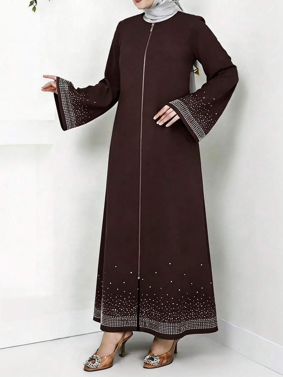 Vestido suelto de manga larga con adornos de strass, de unicolor, estilo árabe de Oriente Medio - color café - Ver 1