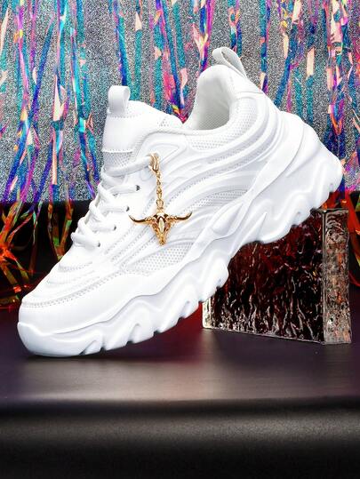 Women's Thick Sole 5CM Platform Chunky Sneakers, Retro Gold Metal Chain Decor, White Mesh Breathable Wavy EVA Outsole Casual Sports Shoes, Comfortable, Suitable For Daily Wear, Students, Campus, Versatile