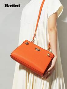 Hatini Unisex Design Fashion Handbag, Versatile Orange Large Capacity Square Bag, Artificial Leather Crossbody Bag With Adjustable Strap. Commuter-Ready Women's Bag, Perfect For Office, Commuting, Dates, Shopping, Casual Wear, Vacations, Beach, Music Festivals, Parties, Weddings, And School - 橘色 - 查看 5