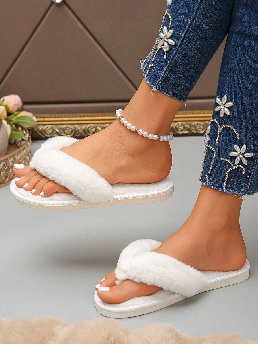 Women's Faux Fur Soft Plush White Flip Flops, Bride Slippers, Thin Sole Silent Carpet Slippers, Plus Size Fluffy Slippers