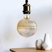 1个G125波纹螺旋LED灯丝灯泡，220-240V 4W E27灯头，2300K暖黄光可调光琥珀色玻璃灯罩，适用于客厅、餐厅、卧室、台灯、吊灯等，营造温馨家居照明，尺寸：4.92英寸 x 6.88英寸 - G125 Ripple - 查看 5