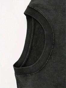 1 PCS Retro Distressed Washed Black AestheticsFront Olive Green Bold "Fall" Typography (WithLightning Accent) + Back Light Gray "PREPARE FORTHE FUTURE" Typography + Olive Green Bold "Fall"Typography (With Lightning Accent) + Black & WhiteDistressed Power Armor Illustration + Brotherhood OfSteel Emblem (Gear + Sword + Wing Design) + VaultBoy & Vault-Tec Logo Accents 100% Cotton BreathableUnisex Oversized Short Sleeve Tee, GamingConventions, Fall Cosplay Events, Street StyleHangs, Casual Daily Wear, Christmas CasualGatherings, Hunting Day Casual Ings, Friend Leisureings, Excellent Gift For Fall Fans & Post-Apocalyptic Game Loverssummer Outfits For Women100 Percent Cotton Graphic Tees - màu đen - Xem 3