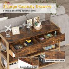 Mesa consola de entrada de madera ahumada estilo retro con estructura metálica dorada en forma de U | Mesa sofá de 3 estantes de almacenamiento, estilo industrial para recibidor, sala de estar, pasillo y vestíbulo - Marrón y dorado - Ver 4