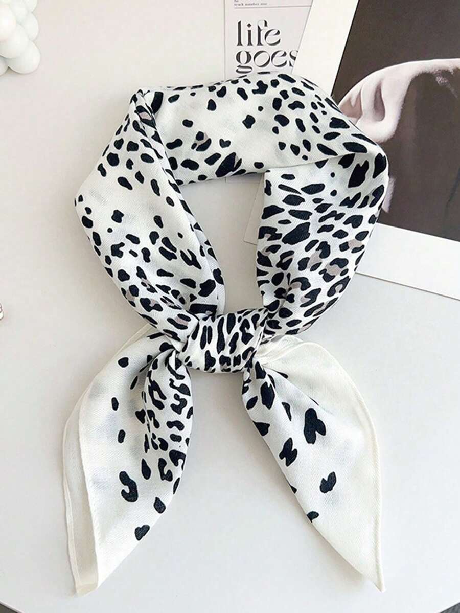 1件豹纹动物图案方巾，可作领巾或围巾 - 彩色 - 查看 1