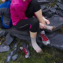 Bridgedale - HIKE Ultralight T2 Merino Performance Crew Socks For Women - 牛仔布 - 查看 2
