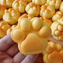 1pc Cat Paw Bread Slow Rebound Toy - Realistic Moist And Soft Stress Relief Toy, Suitable For Cat Lovers, Baking Themed Anxiety Relief, Perfect Gift - Birthday Gift - Gift For Boys And Girls - Easter Gift - Valentine's Day Gift - Multicolor - View 9