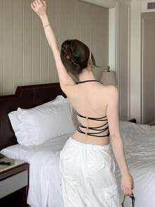 Áo croptop hai dây màu đen gân sọc tối giản gợi cảm, áo camisole không tay ôm sát, phong cách thường ngày. - màu đen - Xem 4