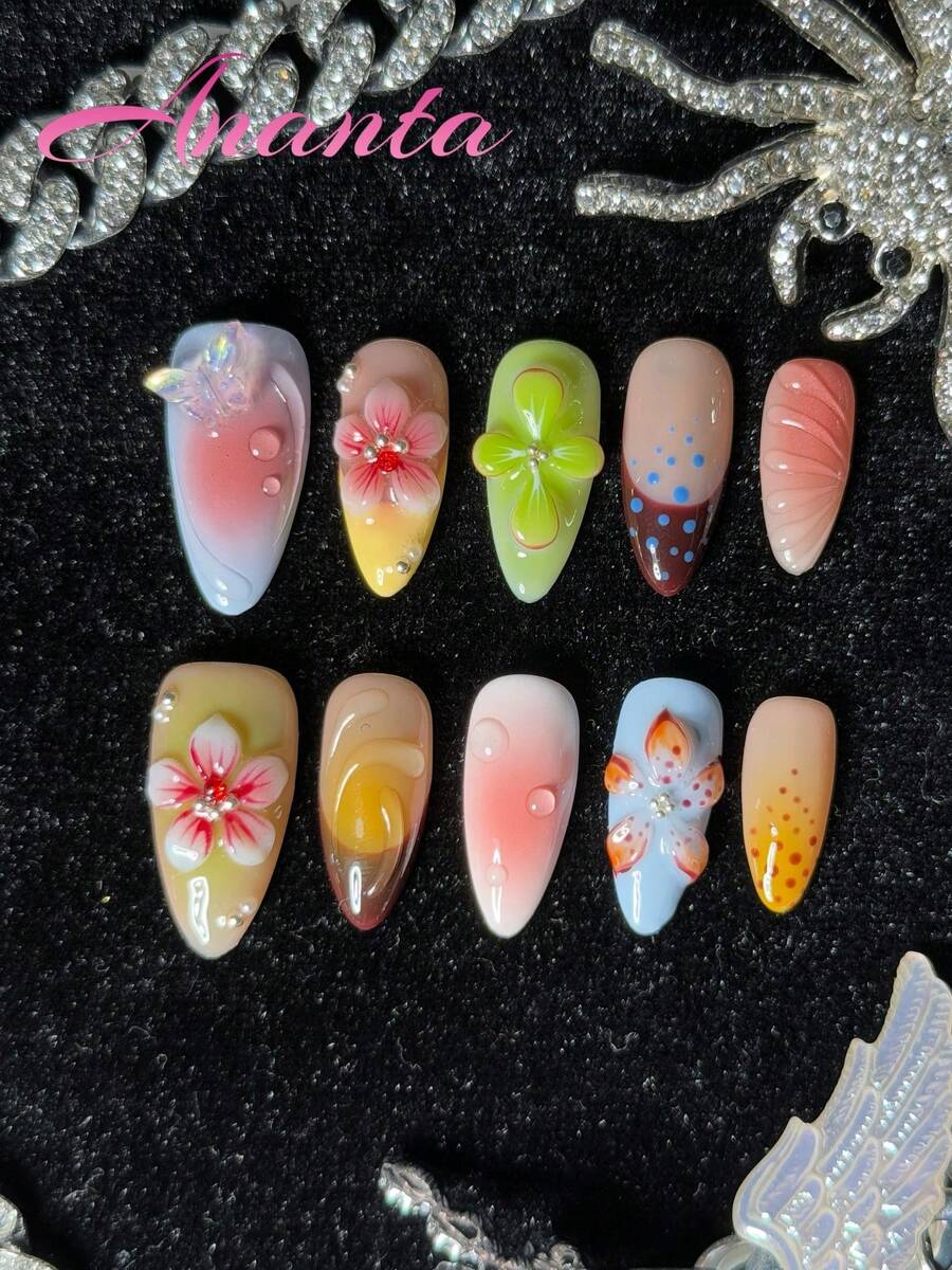 10片手工杏仁形美甲贴纸，纯手工制作，华丽、优雅、可爱，扎染花卉、蝴蝶和珍珠装饰美甲贴纸，适合女孩和女性。
