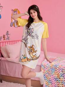 OBM Sleepwear X TOM & JERRY Áo ngủ tay ngắn dáng rộng in hình hoạt hình mèo và chuột mới về. - Nhiều màu - Xem 3