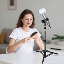JOILCAN 360°可调节金属手持无线吹风机三脚架，带通用夹、麦克风和吹风机支架，适用于浴室、梳妆台、化妆间和宠物房 - 均碼 - 查看 9