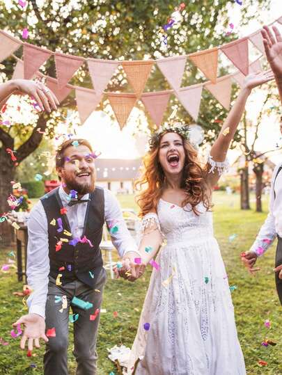 Bộ 12 cờ tam giác ren bằng vải bố và vải lanh (157,4"), trang trí tiệc cưới, cờ hiệu, phụ kiện tiệc tùng, trang trí sinh nhật, trang trí nhà cửa, trang trí phòng, cờ tam giác giả vải bố, cờ trang trí tiệc cưới kiểu Châu Âu, cờ dây, cờ treo, cờ tam giác giả vải lanh, cờ trang trí tiệc cưới tự làm.