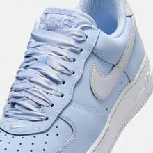 Giày thể thao nữ W Air Force 1 Retro PRM Casual, cổ thấp, IR0871-400 - Màu xanh nhạt - Xem 9