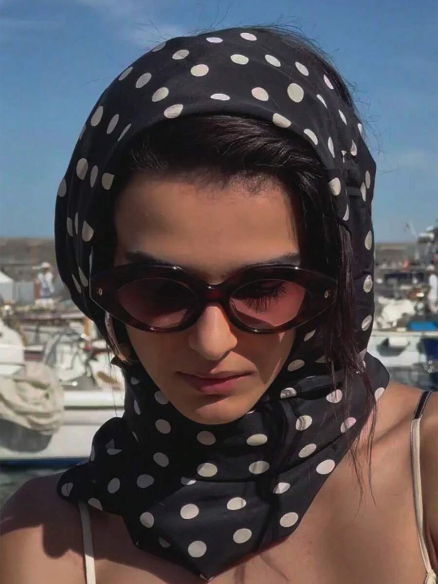 1条女士优雅经典波点印花雪纺围巾，休闲透气薄款头巾，遮阳披肩头巾，发带，发箍，是提升您整体造型的理想之选。 - 黑色 - 查看 1