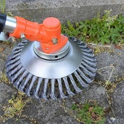 A Wire Wheel Gardening  Removal Brush Gear, Lawn Mower Tool, Garden Lawn Mower Gear, Roadside Polishing Lawn Mower Head Gear, Rotating  Removal Brush, Wire Cutting Wheel, Wire Wheel  Removal Head