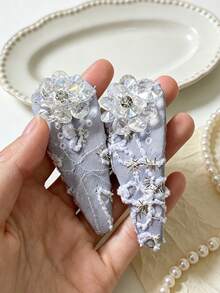 1pc Elegant Sweet 3D Embroidered Small Blue Flower Crystal Floral Hair Clip, Niche Design New Arrival - Multicolor - View 3