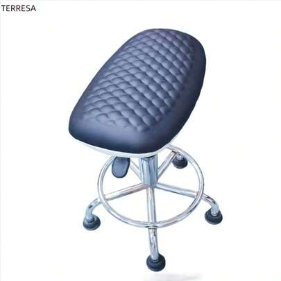 Ghế xoay tiện dụng: Người bạn đồng hành thoải mái suốt cả ngày cho công việc và sức khỏe. Nâng tầm thói quen hàng ngày của bạn với ghế xoay tiện dụng cao cấp của chúng tôi - nơi sự thoải mái, tính di động và độ bền hội tụ để định nghĩa lại cách bạn làm việc, sáng tạo và chăm sóc bản thân.