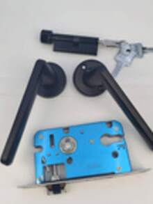 1 Set Metal Door Lock With Body, Core, Or 2 Handles, Comes With 3 Keys, Suitable For Bedroom, Room, Study Door - Black - View 2