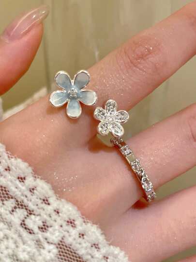 2 chiếc nhẫn hở trang trí hoa thời trang, phù hợp cho phụ nữ đeo hàng ngày.