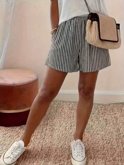 黑白条纹休闲短裤，女士夏季度假装，沙滩装