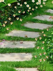 10Pcs Bee Garden Stakes Decor Metal Yard Art Ornaments Front Yard Art Stick Floral Picks Spring Summer Resin Bumble Bees Garden Stakes Outdoor Lawn Pathway Patio Plant Pot, Flower Bed Yellow Garden Stuff Graduation - Little Bee - View 5