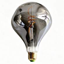 1个复古LED灯丝灯泡，G125外星人造型LED灯泡，220-240V，4W，E27灯头，2300K暖光，灰琥珀色玻璃，可调光装饰照明灯泡，适用于客厅、卧室、餐厅、咖啡厅、酒吧、家居装饰，尺寸：4.92英寸 x 6.88英寸 - Warm Yellow Light - 查看 6