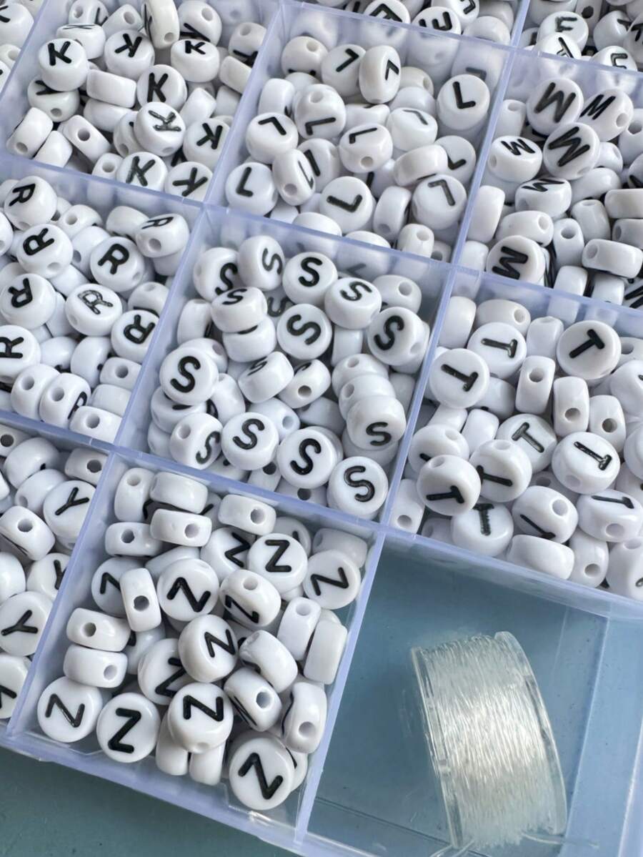200/500/1000颗 4x7mm 黑色底金色字母图案珠子，DIY项链首饰制作材料 - 白底黑字 - 查看 1