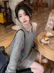 性感迷人的不对称露肩针织衫，轻薄透气，街头风十足，适合约会、居家和通勤穿着。 - 灰色 - 查看 1