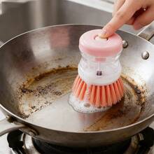 Bàn chải cọ nồi tự động có chức năng phân phối nước rửa, bàn chải cọ chảo chống dính dầu mỡ dùng trong nhà bếp, bàn chải vệ sinh, bàn chải rửa chén bát có chức năng phân phối nước rửa, trợ thủ đắc lực cho việc dọn dẹp nhà bếp! Chỉ cần nhấn để tự động phân phối nước rửa, làm sạch dễ dàng mà không làm hỏng dụng cụ nấu nướng, chống dính dầu mỡ, dễ dàng làm sạch nồi, chảo và bát đĩa, kết hợp tính thẩm mỹ và tính thực tiễn, giúp việc rửa chén bát và làm sạch nồi chảo trở nên dễ dàng hơn, dụng cụ dọn dẹp nhà bếp thiết yếu! - 2 kiểu ngẫu nhiên - Xem 3