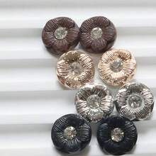 10/20 piezas Botones redondos retro versátiles con textura de flores de rhinestone para suéter, cárdigan, camisa decoración DIY - multicolor - Ver 6