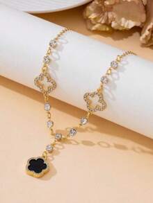 1pc Elegant Luxury Hollow Four-Leaf Clover & Five-Petal Flower Pendant Necklace, Exquisite & Charming, High-End Quality, Suitable For Women, Perfect Jewelry Choice For Daily Matching, Suitable For All Seasons - Black - View 4