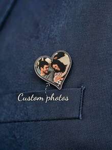 Customizable Acrylic Heart-Shaped Brooches Featuring Full-Color Photos; Exquisite And Elegant Personalized Acrylic Brooches-Available In Square And Circular Shapes-Ideal For Showcasing Couples' Photos. A Superb Choice For Both Everyday Wear And Gift-Giving, These Brooches Make Perfect Accessories For Parties, Proms, And Special Occasions. - Transparent Acrylic - View 2