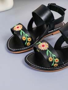 1 Pair Girls' Flat Sandals, PU Embroidered Sunflower Strap, Adjustable Metal Buckle, Round Toe, Non-Slip, Fashionable & Cute Roman Sandals Suitable For 3-15 Years Old Female Students, Daily, Party, Vacation, Casual Outdoor Wear, 2025 Spring/Summer New Arrival - Black - View 7