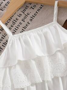 2pcs/Set 2026 Fashionable New Cute Bow Strap Crop Top And Blue Distressed Denim Shorts Set For Toddler Girls, Summer - White - View 9