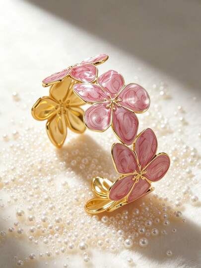 1pc Elegant & Versatile Enamel Drip Oil Plumeria Stainless Steel Bracelet For Women, Suitable For Daily Life, Parties, Dates, Afternoon Tea, Fashion Outings, Commuting, A Great Gift For Women