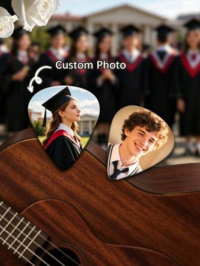 Miếng gảy đàn guitar cá nhân hóa theo yêu cầu dành cho lễ tốt nghiệp, đám cưới, gia đình, Ngày của Mẹ, Ngày của Cha, các cặp đôi - Có thể in ảnh cá nhân, ảnh thú cưng, ảnh gia đình, khoảnh khắc lãng mạn và ảnh trẻ em dễ thương - Tạo nên phụ kiện âm nhạc độc đáo. Thích hợp cho biểu diễn ban nhạc, luyện tập hàng ngày và các buổi biểu diễn trên sân khấu.