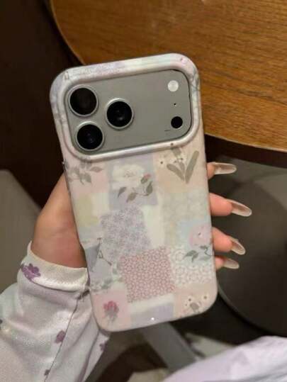 Ốp điện thoại họa tiết hoa ghép mảnh, tương thích với iPhone 17 Pro Max, 16 Pro mới, 13/14 Pro, có mặt dây chuyền, bảo vệ toàn diện chống rơi vỡ.