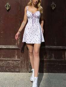 Women's Summer Floral Sexy Backless Elastic Camisole Mini Dress, Suitable For Daily Wear, Beach Vacation, And Photography Elegant - 淡紫色 - 查看 9