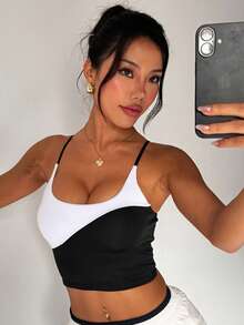 Bra Rajut Olahraga Wanita Warna Polos dengan Bantalan yang Dapat Dilepas dan Tali Silang di Bagian Belakang, Cocok untuk Musim Gugur - Hitam dan Putih - View 3