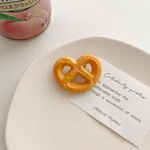 1 pieza Nuevo clip de cabello creativo y de dibujos animados con diseño de galleta, clip de flequillo realista e interesante, clip lateral, accesorio de cabello dulce - Multicolor - Ver 7