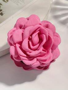 1个布艺3D玫瑰花发夹，玫瑰花造型发饰，适合日常佩戴和优雅的户外场合。 - 彩色 - 查看 13