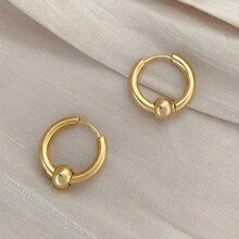 Par de brinco argola masculino aço inox dourado não escurece tds  tamanho 12mm 14mm 16mm 18mm 20mm maior medio pequeno - Brinco de Bolinha Dourado 18mm - Visão 2