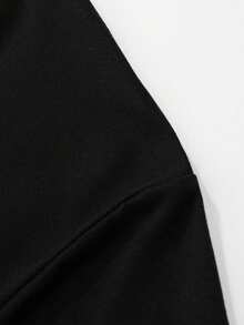 FRACTYR Men's Summer Casual Solid Color Hoodie And Drawstring Waist Shorts Set, Comfortable And Breathable, Suitable For Summer Wear - Black - View 9