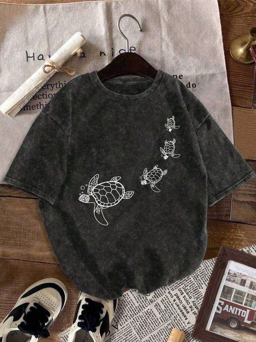 Áo thun ngắn tay nữ in hình rùa bạc màu, kiểu dáng retro cổ tròn, thích hợp mặc đi làm, đi biển và đi học, cỡ lớn, kiểu dáng nữ. Màu đen. - màu đen - Xem 1