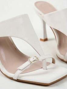 Giày sandal nữ mùa hè quai chữ T có khóa kim loại, gót nhọn mũi vuông, kiểu dáng slip-on, có các màu trắng, đen, nâu. - trắng - Xem 7