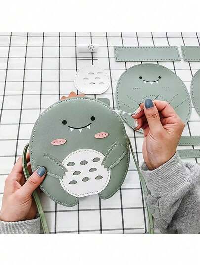 1 Set Kids DIY Handmade Dinosaur Sewing Bag Kit, Children's Bag Making Craft Set With DIY Materials, Semi-Finished Handmade Handbag, Crossbody Bag, Homemade Bag, Beautiful Gift Suitable For Girls And Crafters